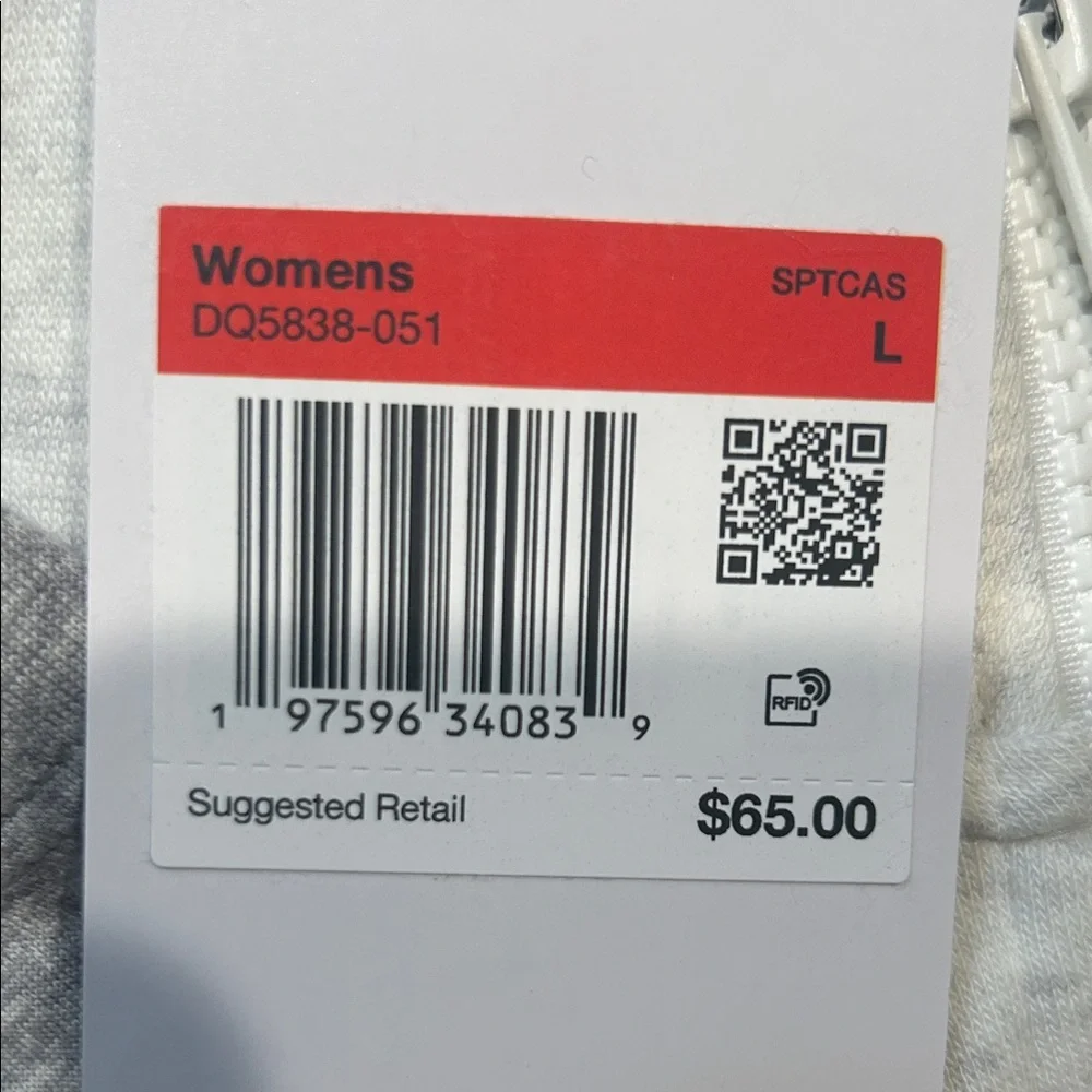 Nike Women’s Light Gray 1/4 Zip Sweatshirt - Picture 4 of 4